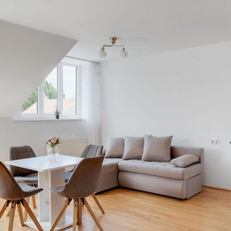 Elegant Apartment In Vienna With Patio Ngoại thất bức ảnh