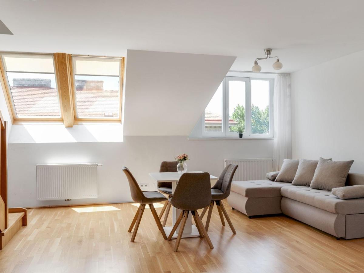 Elegant Apartment In Vienna With Patio Ngoại thất bức ảnh