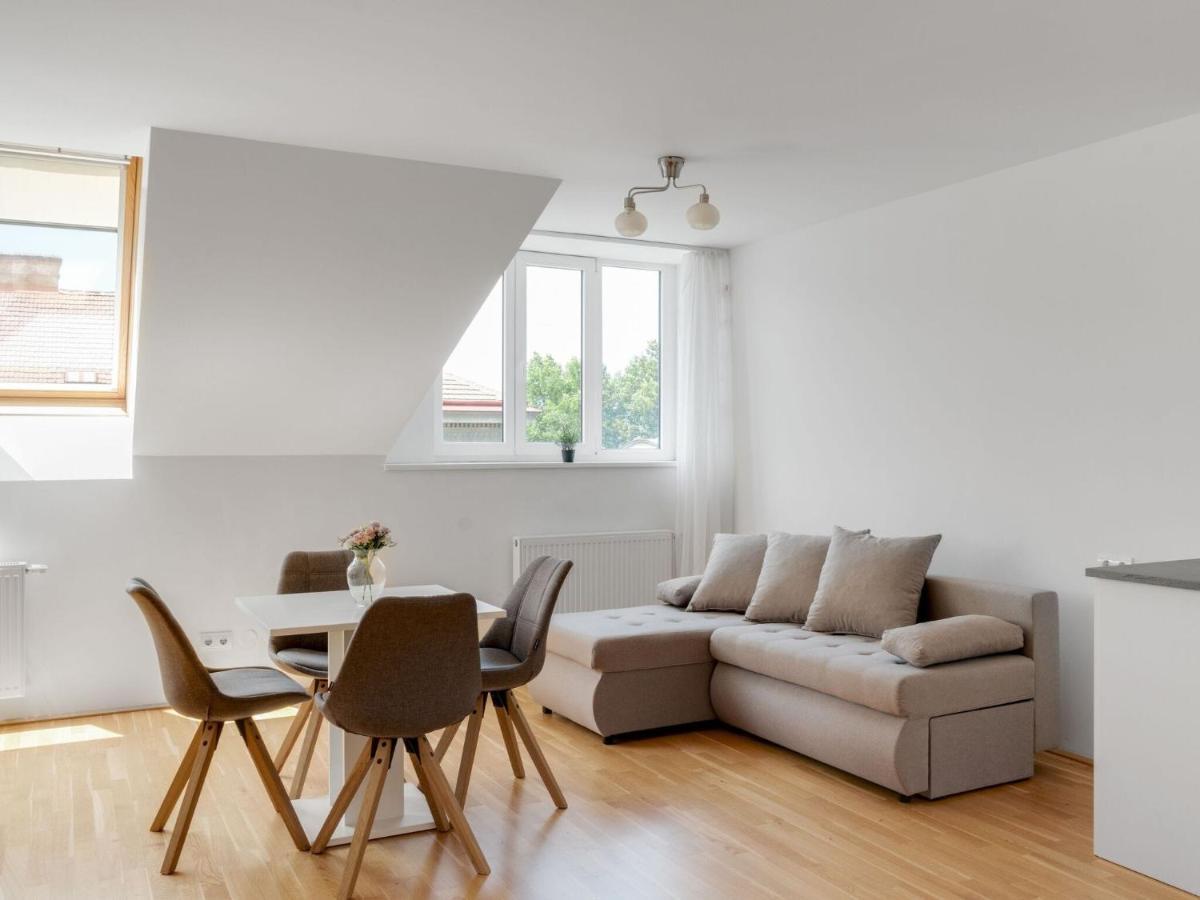 Elegant Apartment In Vienna With Patio Ngoại thất bức ảnh