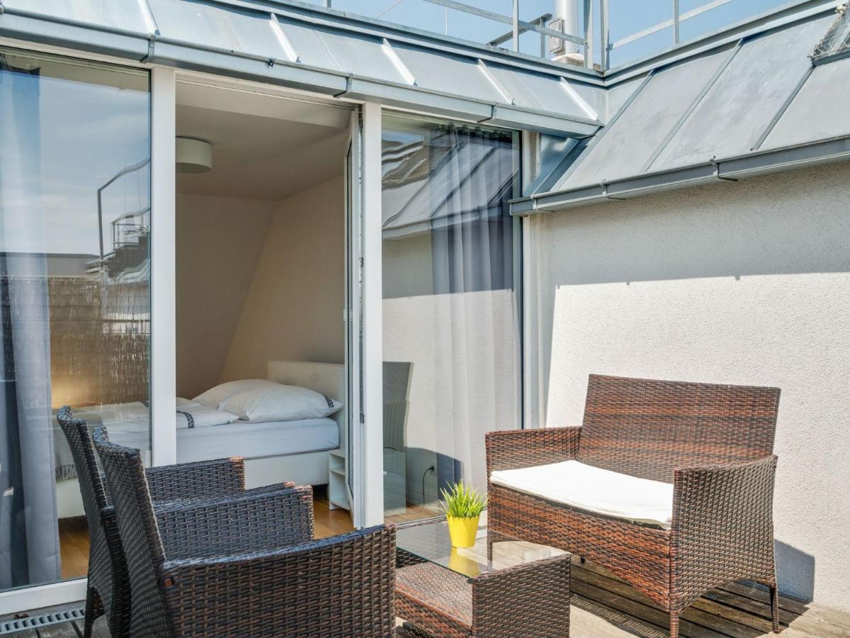 Elegant Apartment In Vienna With Patio Ngoại thất bức ảnh