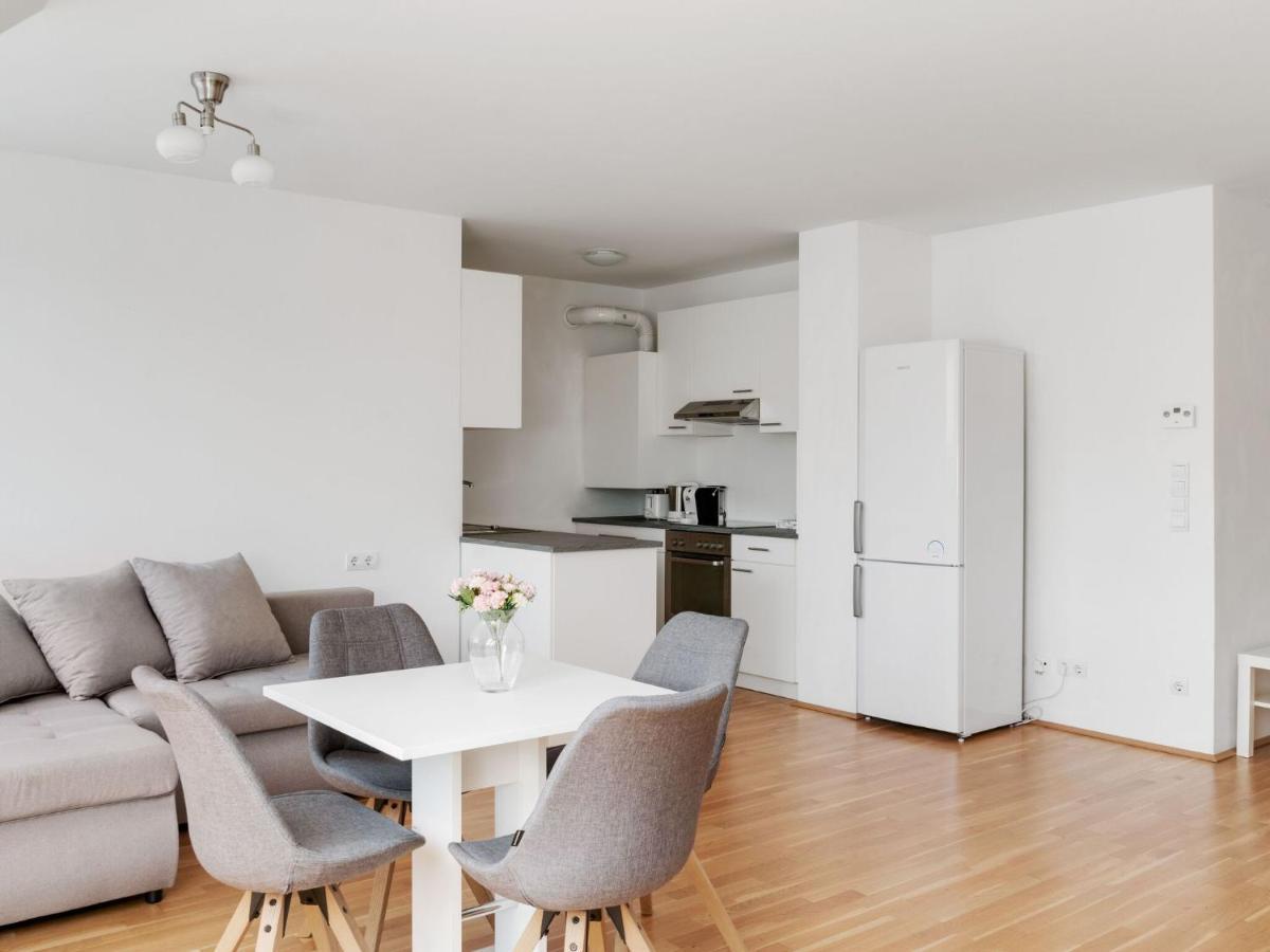 Elegant Apartment In Vienna With Patio Ngoại thất bức ảnh